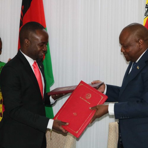 Malawi and Mozambique seal STR agreement to boost small scale cross border trade